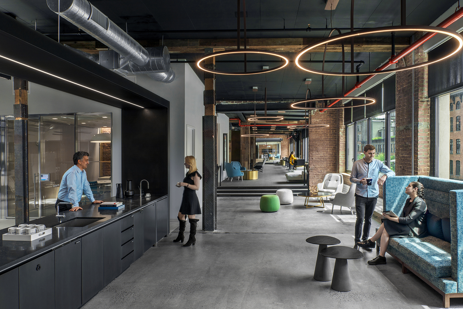 A Tour of Argo Group's Modern NYC Office - Officelovin