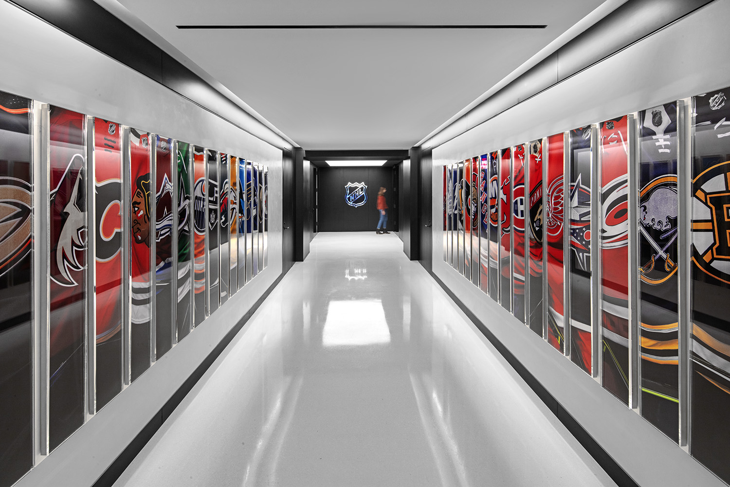 NHL Shop : TPG Architecture